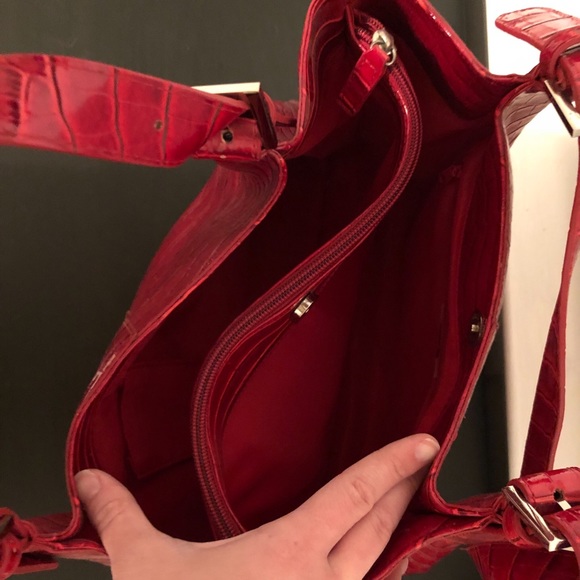 SOLD Red boutique purse - Picture 3 of 6